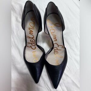 SOLD! Sam Edelman Black Pointed Heels